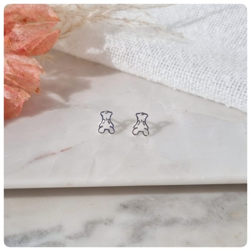 Brinco urso prata