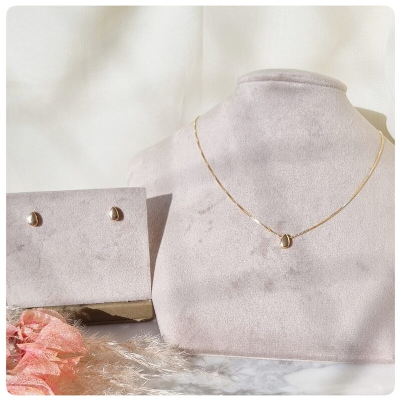 Conjunto dourado gotinha orgânica