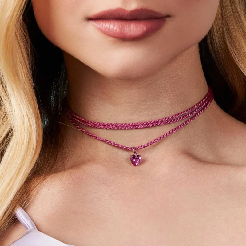 Colar de fio encerado trançado com pingente pink